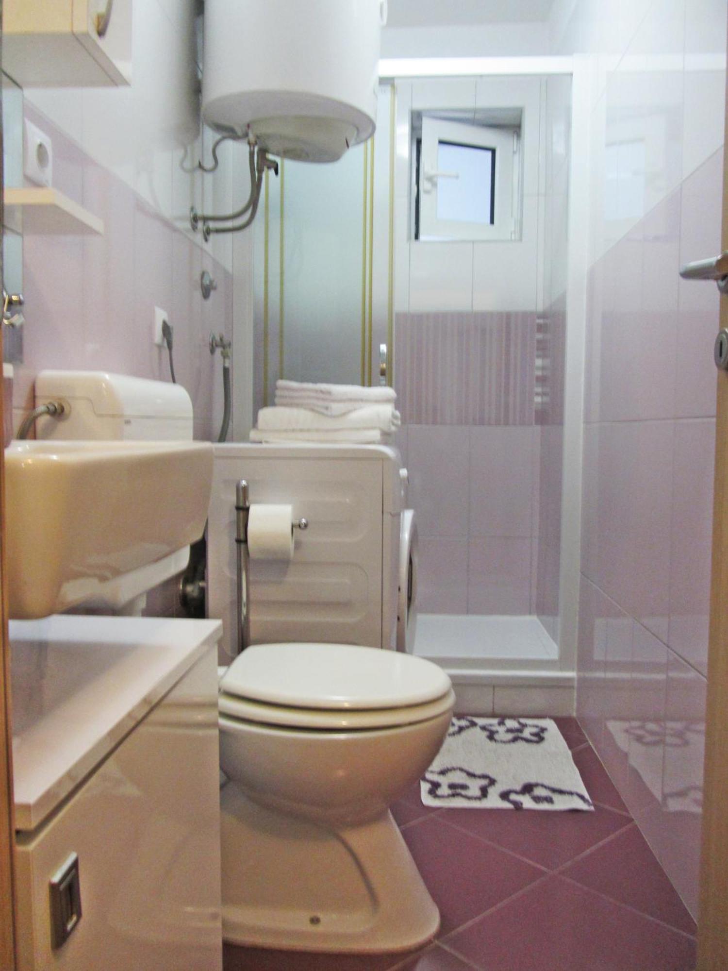 Apartmani Bozic Стобрек Экстерьер фото